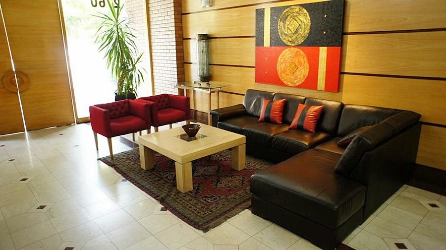 Trani Condes Aparthotel 3*
